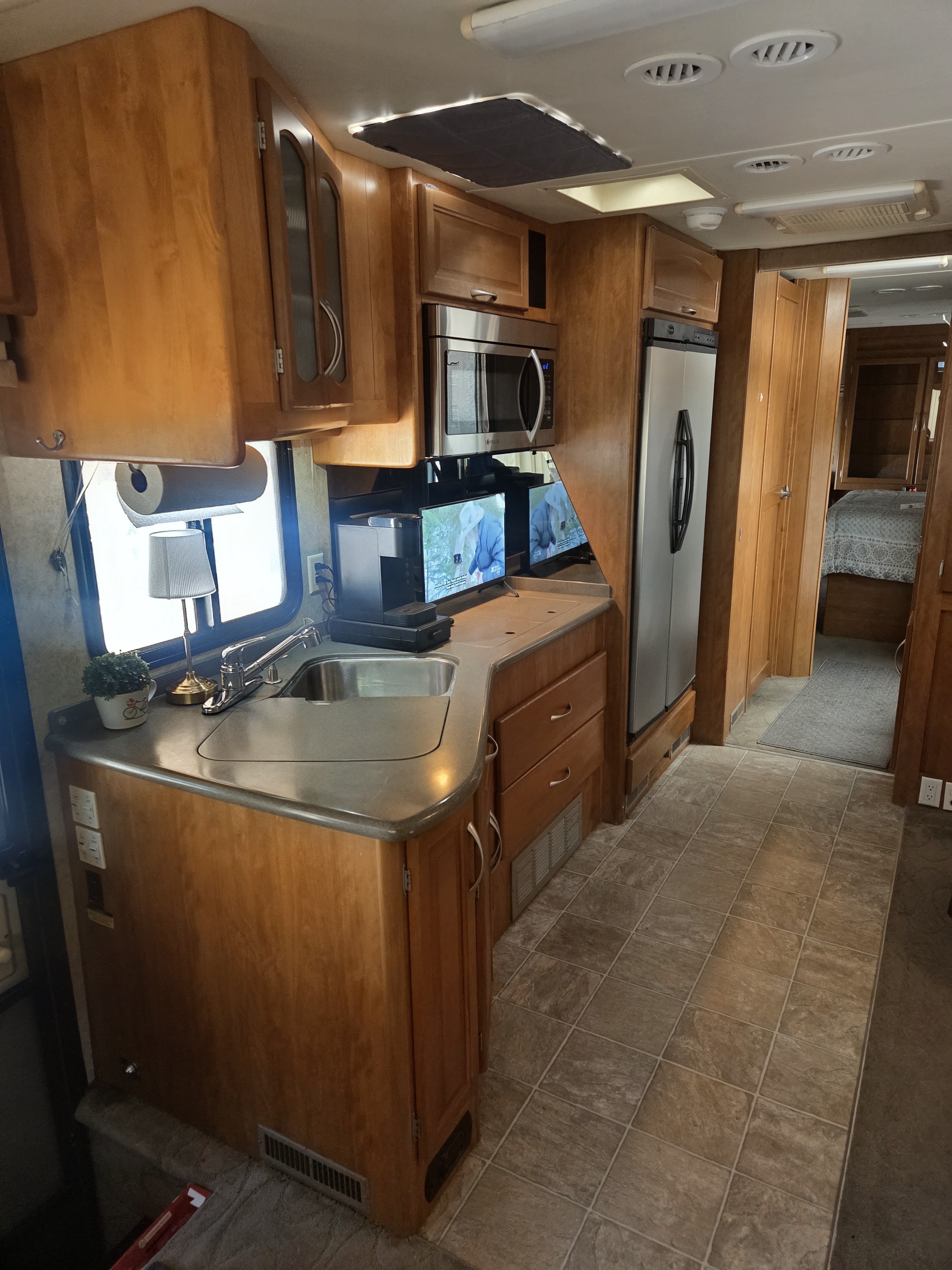 2006 Fleetwood Pace Arrow 38L